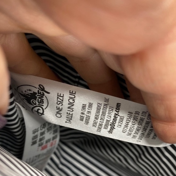 Mickey Mouse Icon Square Crossbody Bag - Enamel Pin Purse - Pin Crossbody - Picture 4 of 8